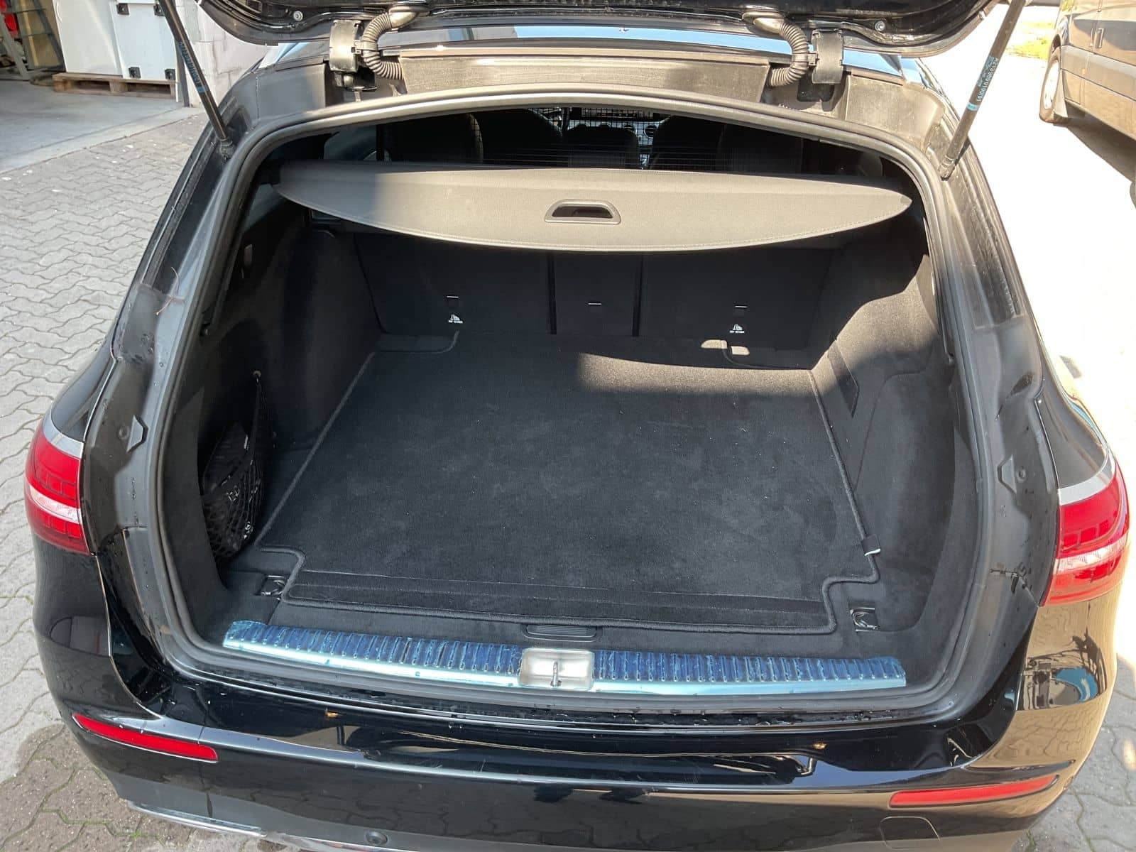 Mercedes-Benz E 400 d 4M T AMG Line Burmester 1 Hand foto 10