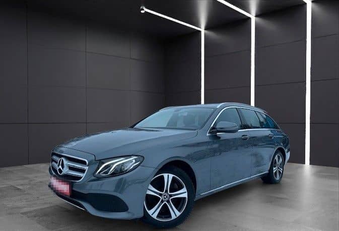 Mercedes-Benz E 220 d 4Matic-T-Avantgarde/LED/Kamera/Navi/KeyF foto 1