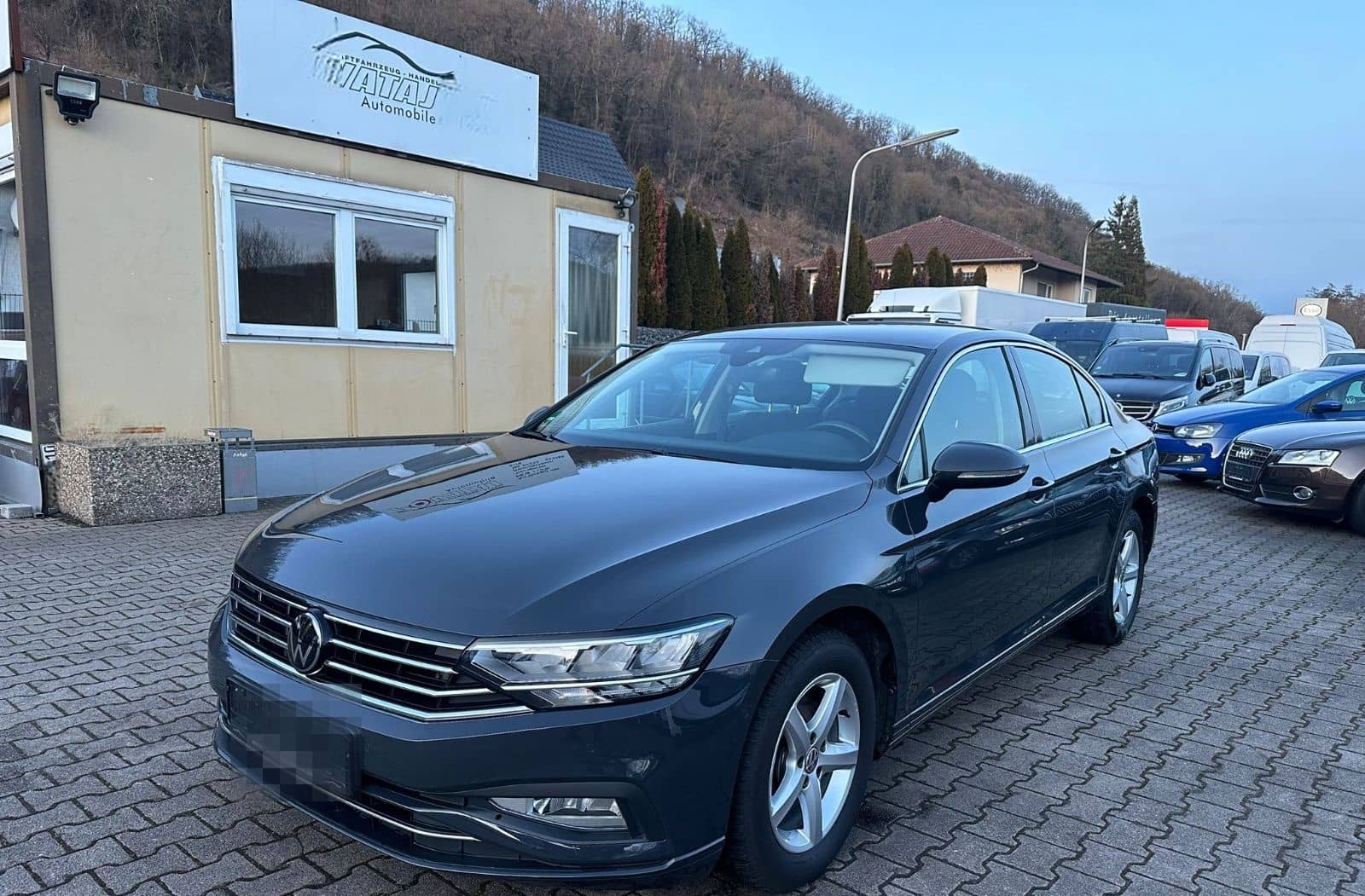 Volkswagen Passat Lim. Business foto 2