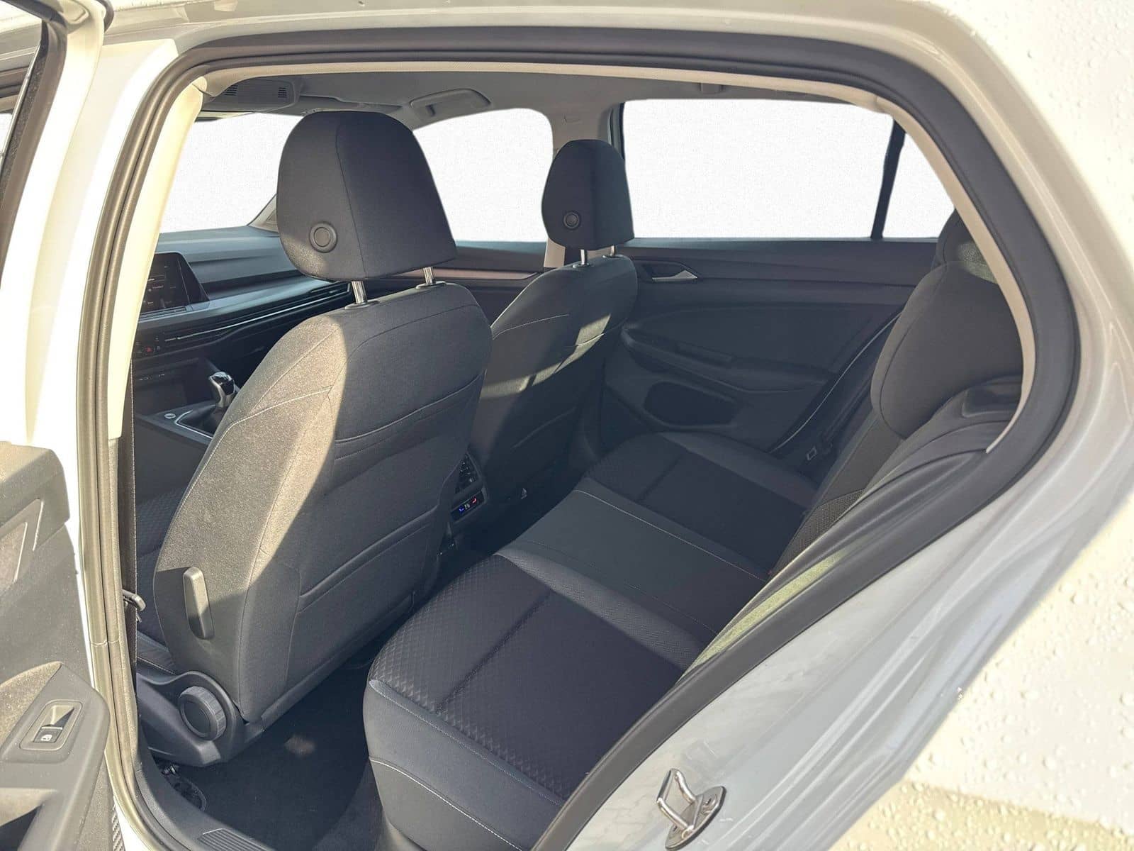 Volkswagen Golf VIII Active 1.5 TSI 6-Gang AHK KAMERA foto 13