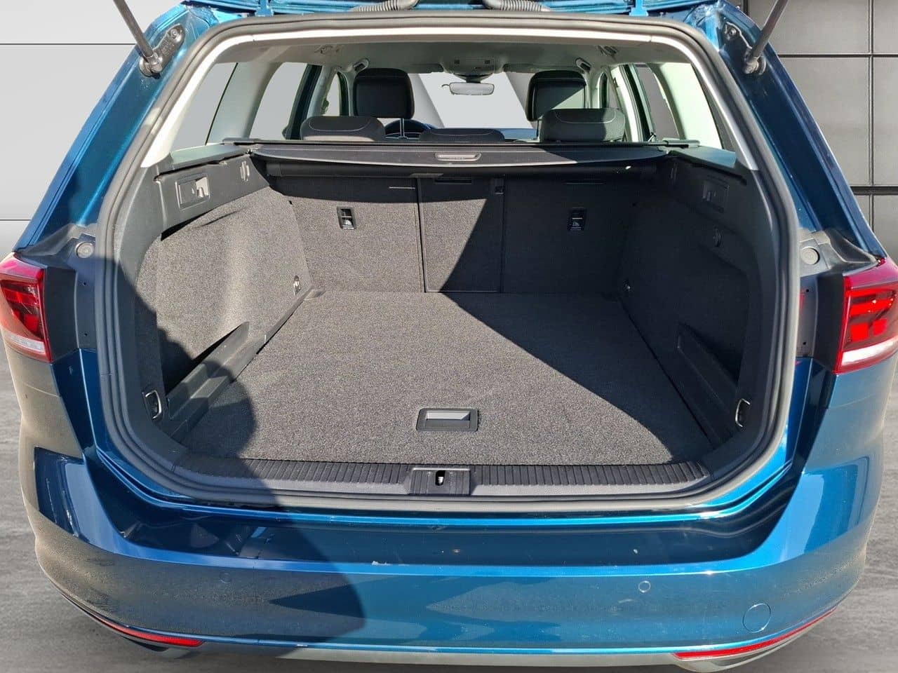 Volkswagen Passat Variant 2.0TDI DSG Business *NAVI*APP*CAM foto 9