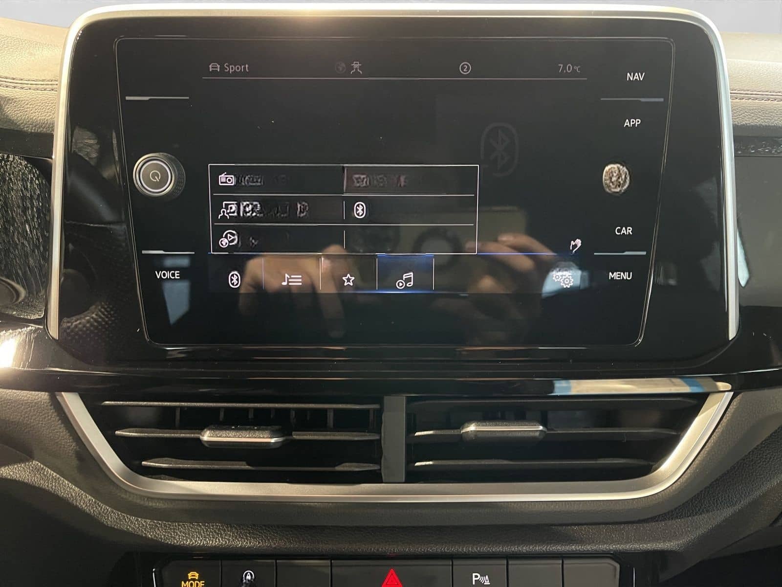 Volkswagen T-Roc 1.0 TSI R-LINE PARKLENK KAMERA NAVI LED+ foto 14