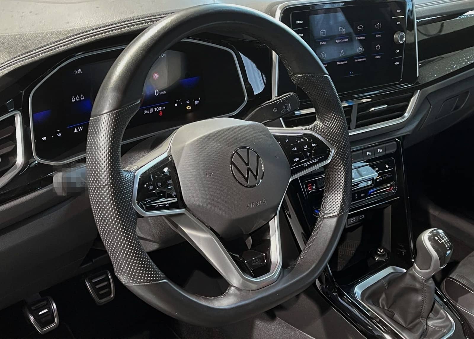 Volkswagen T-Roc 1.0 TSI R-LINE PARKLENK KAMERA NAVI LED+ foto 9