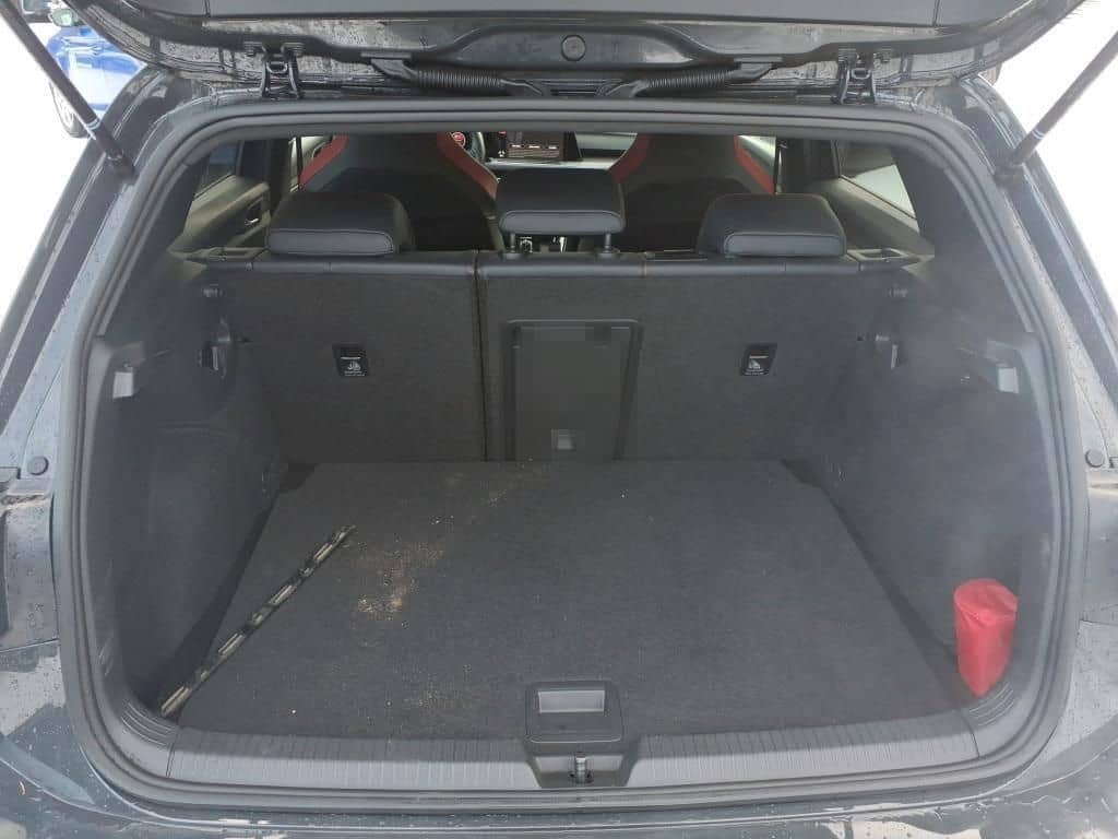 Volkswagen Golf VIII GTI CLUBSPORT 2.0 TSI BLACKSTYLE AKRA foto 6