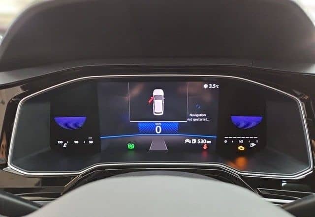 Volkswagen Polo VI 1.0TSI DSG R-Line NAVI PARK ASSIST foto 9