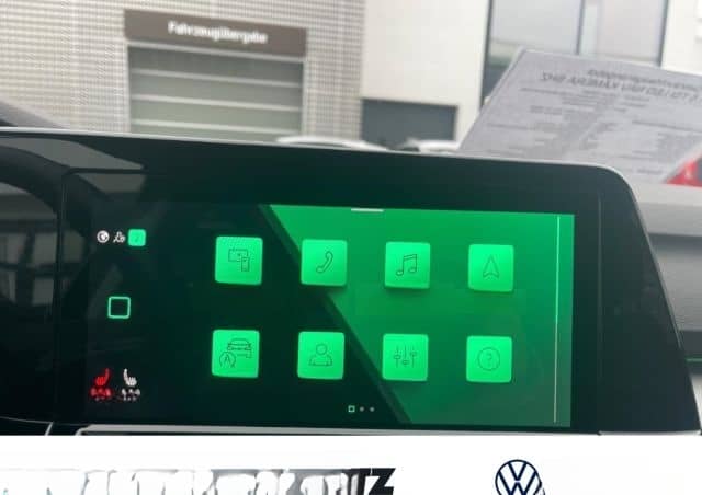 Volkswagen Golf 1.5 TSI LED NAV KAMERA SHZ ALLSEASON Life foto 15