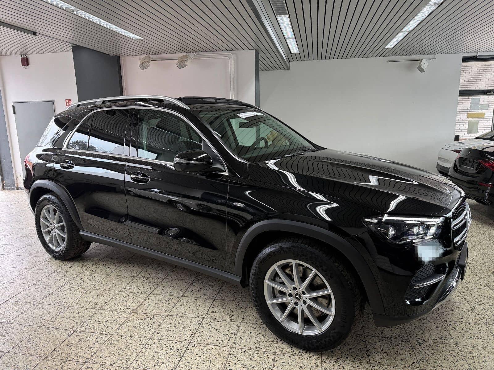 Mercedes-Benz GLE 350 de 4Ma Chrom NAV/LED/PSD/AHK/TW/SHZ/360° foto 2