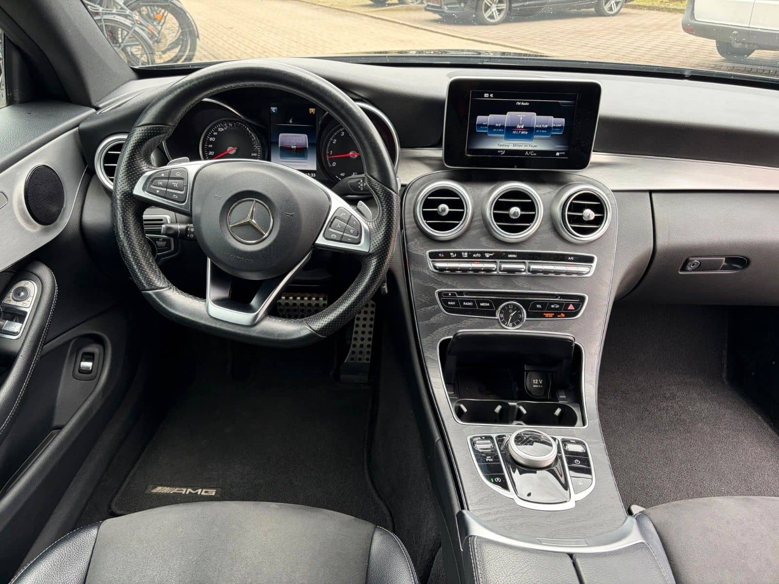 Mercedes-Benz C 180 Coupe AMG+TOTW.+SPIEGEL PAKET+PANO. DACH foto 17