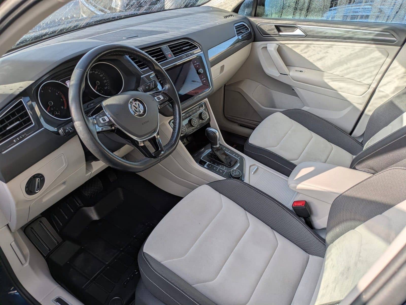 Volkswagen Tiguan Highline 4Motion AHK ACC DAB NAV 360° foto 8