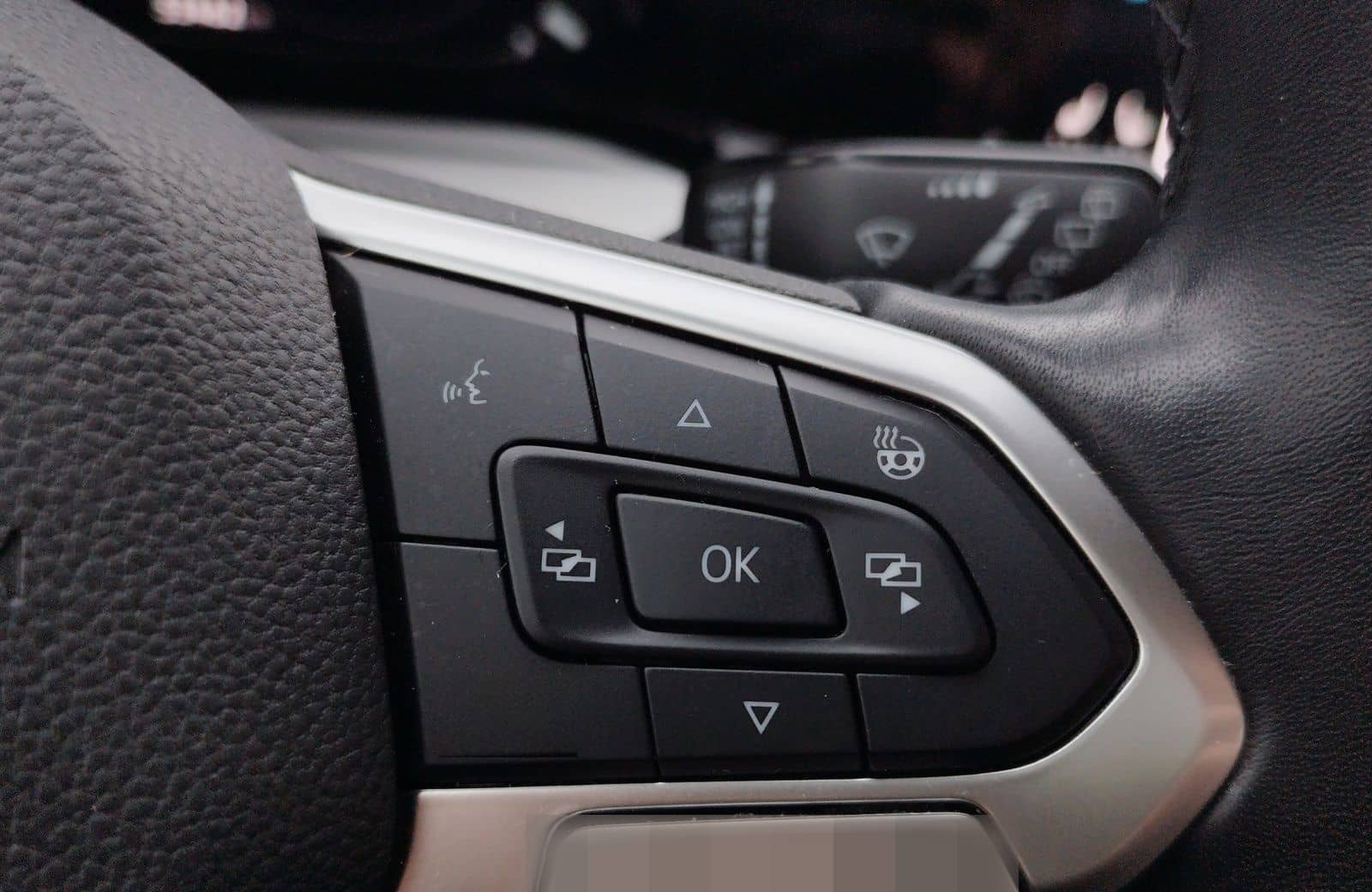 Volkswagen Golf VIII Life 1.5 TSI 5JG/LED+/NAV/SHZ foto 19