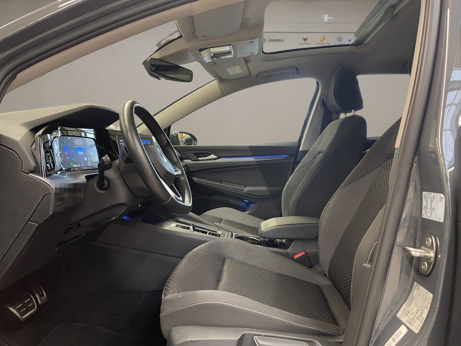 Volkswagen Golf VIII 2.0 TDI Active IQLight ACC AHK AUT HUD foto 8