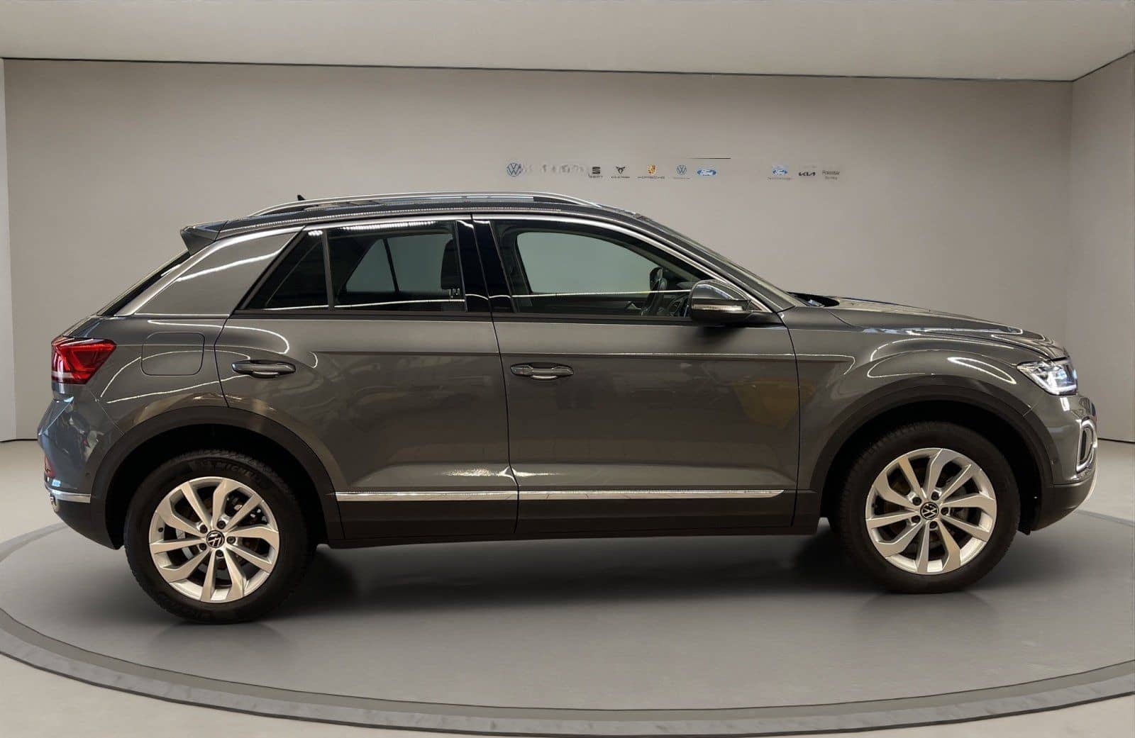 Volkswagen T-Roc 1.0 TSI Style ACC Virtual el.Heck DynLicht foto 6