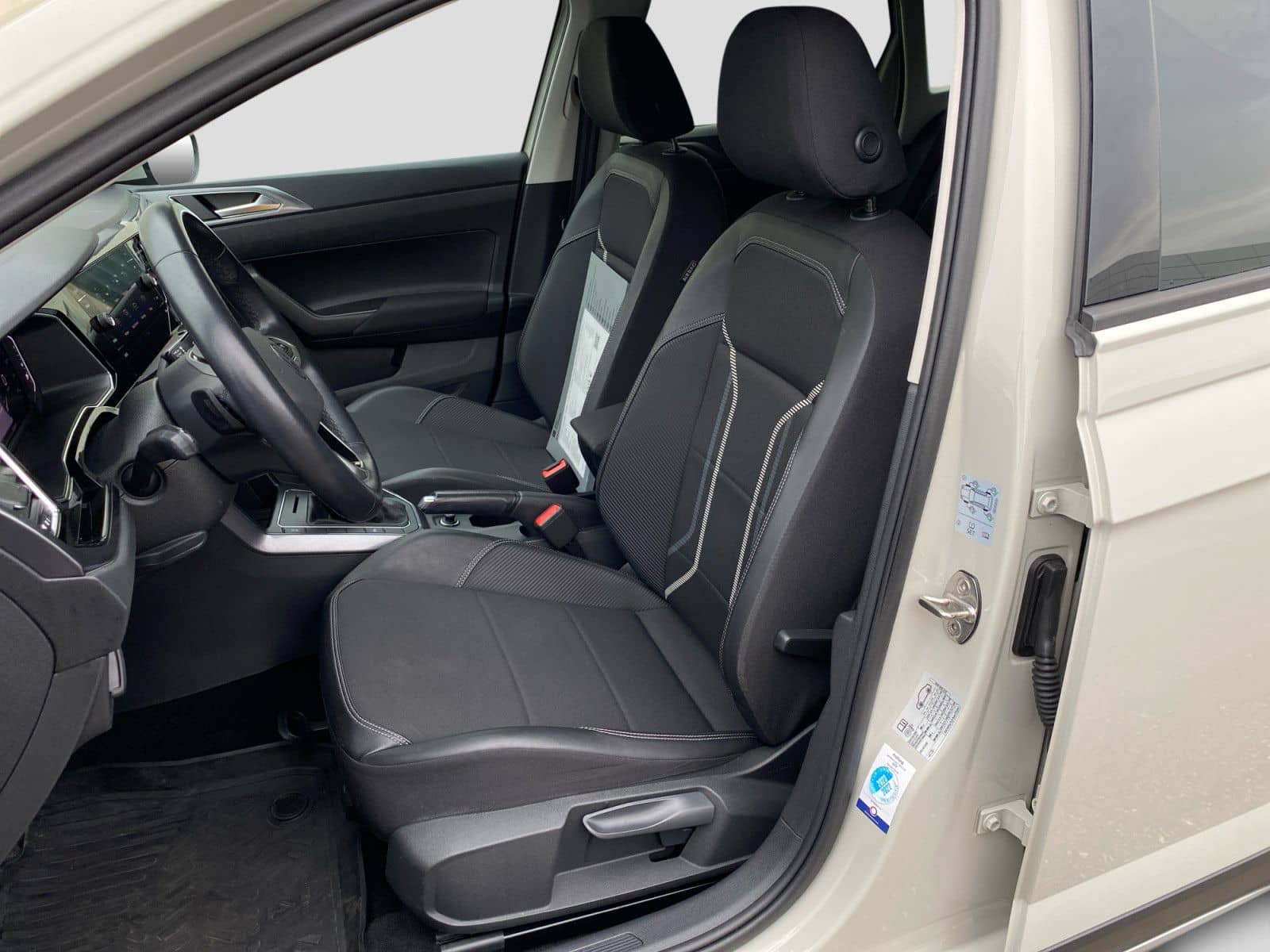 Volkswagen Taigo 1.0TSI DSG Style Matrix Navi APP Sitzh PDC foto 10