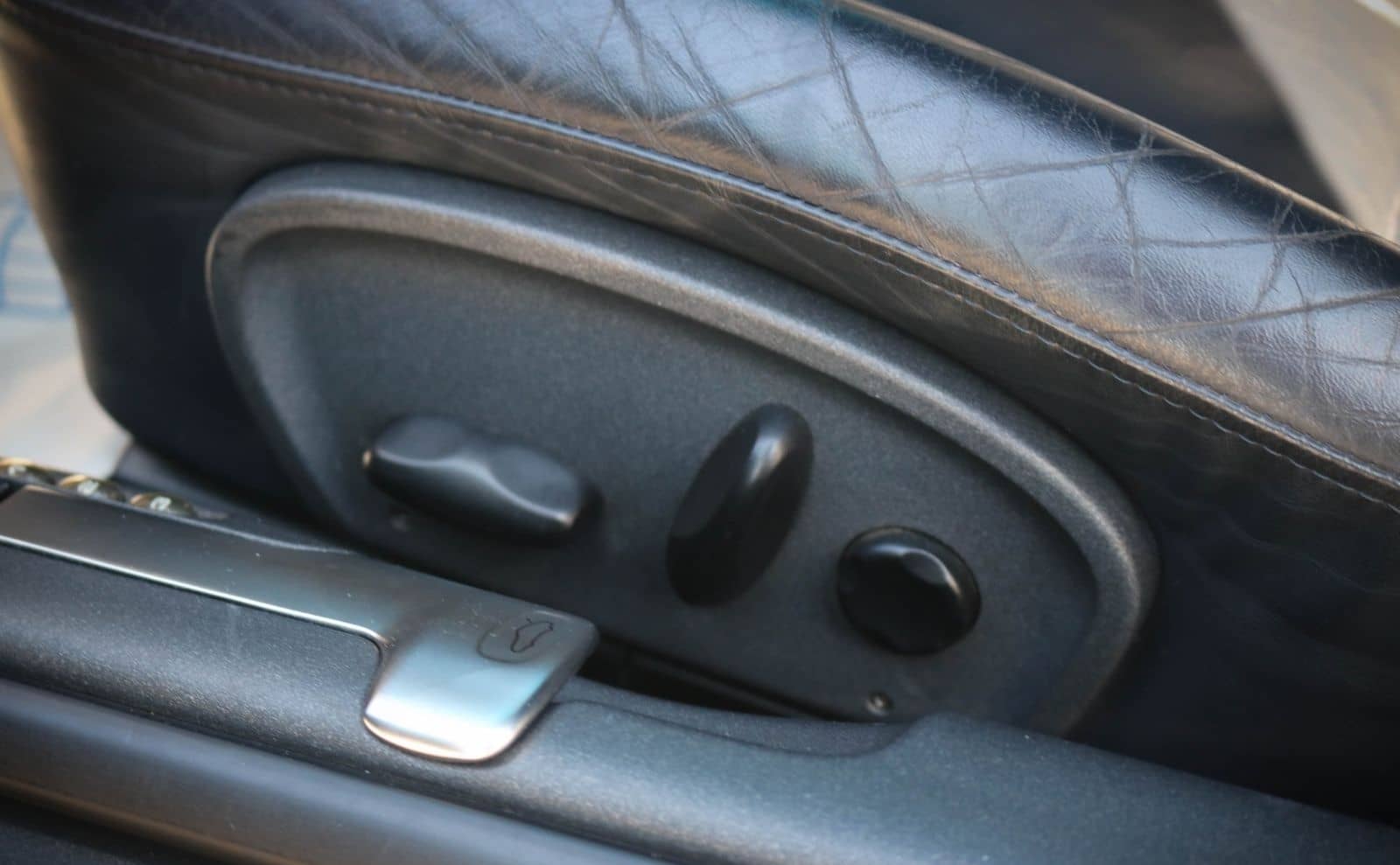 Porsche 996 911 Carrera Coupé*Schalter*Navi*SHZ*dt.Auto* foto 17