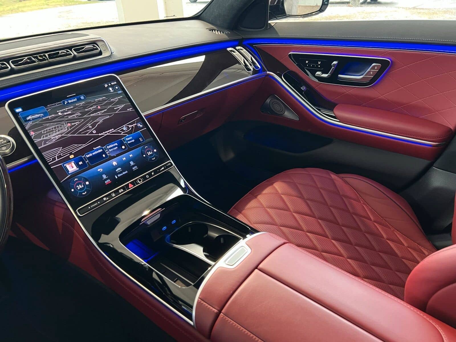 Mercedes-Benz S 580 4M Pano.-Dach/Distronic/AHK/Kamera/Digital foto 16