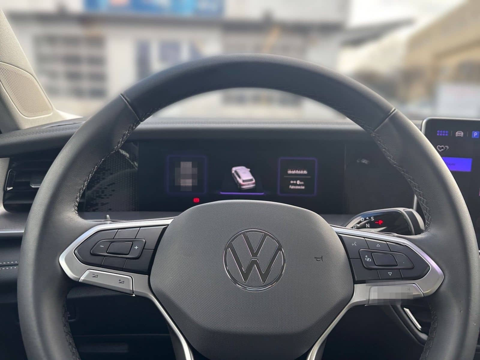 Volkswagen Tayron 1.5 eTSI Life DSG AHK KEYLESS ACC foto 11