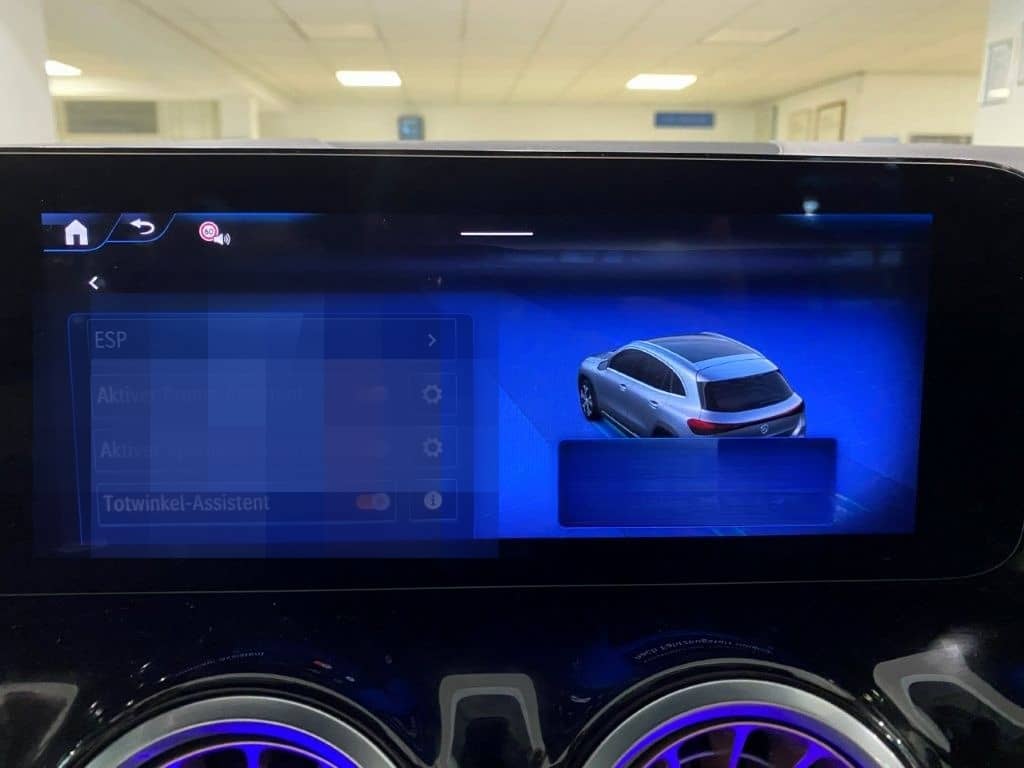 Mercedes-Benz EQA 300 4M Electric Art Adv+ FAP Distronic Night foto 13