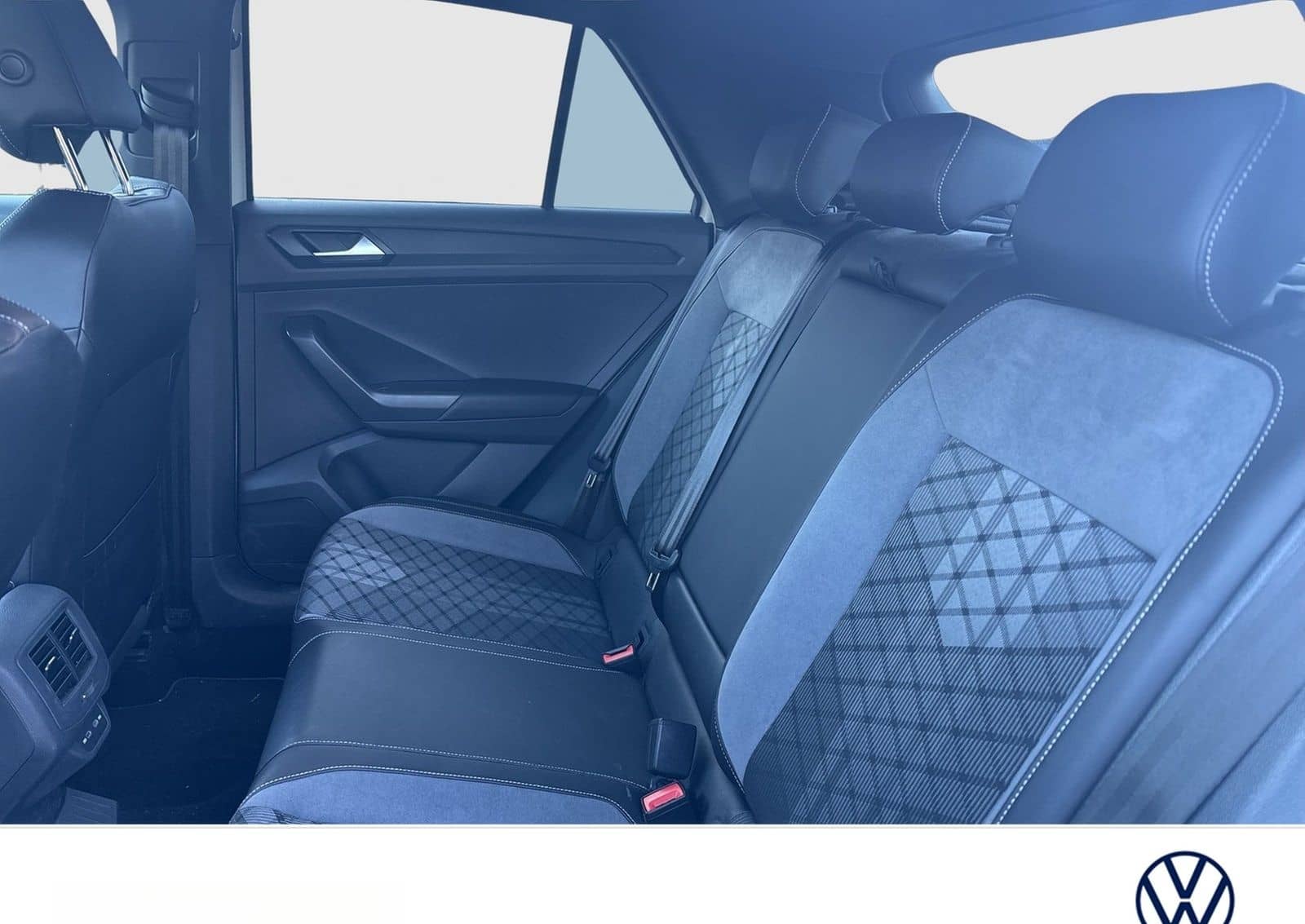 Volkswagen T-Roc 1.0 R-LINE BLACKSTYLE AHK KAMERA ALU18 NAV foto 9