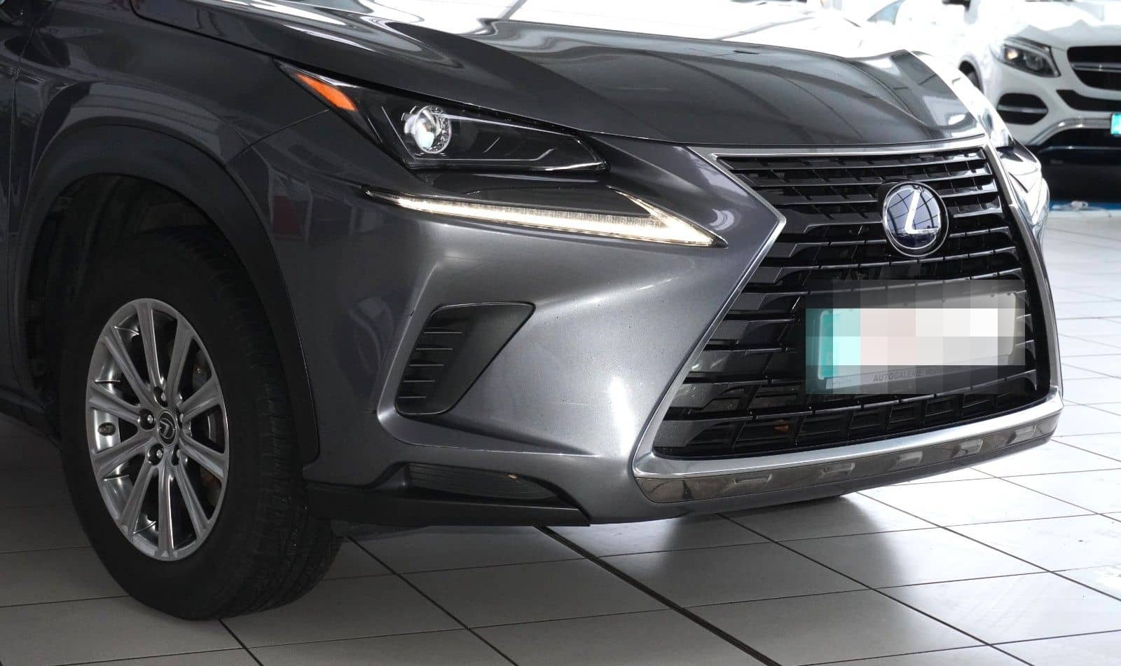 Lexus NX 300h Amazing Edition AHK LED Kamera foto 13