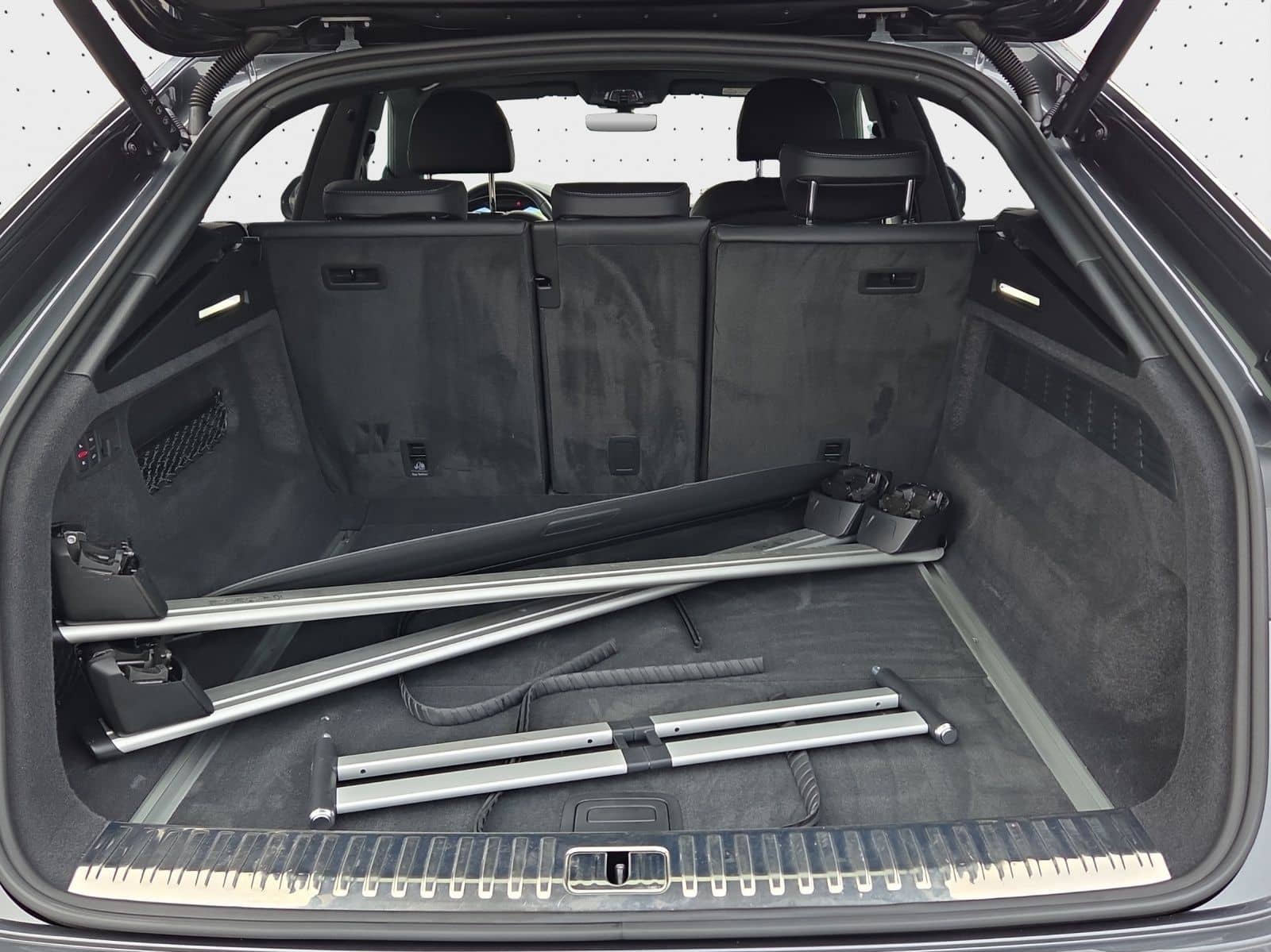 Audi SQ8 TFSI quattro*Navi*Matrix*Alu*AHK*DVD*B&O*HUD foto 11