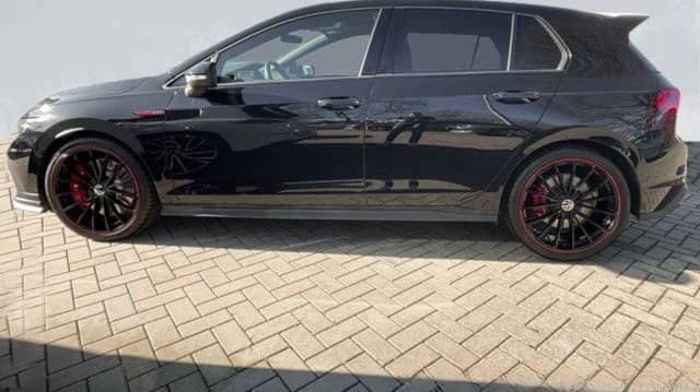 Volkswagen Golf VIII 2.0 TSI DSG GTI Clubsport Navi Pano Ka foto 4