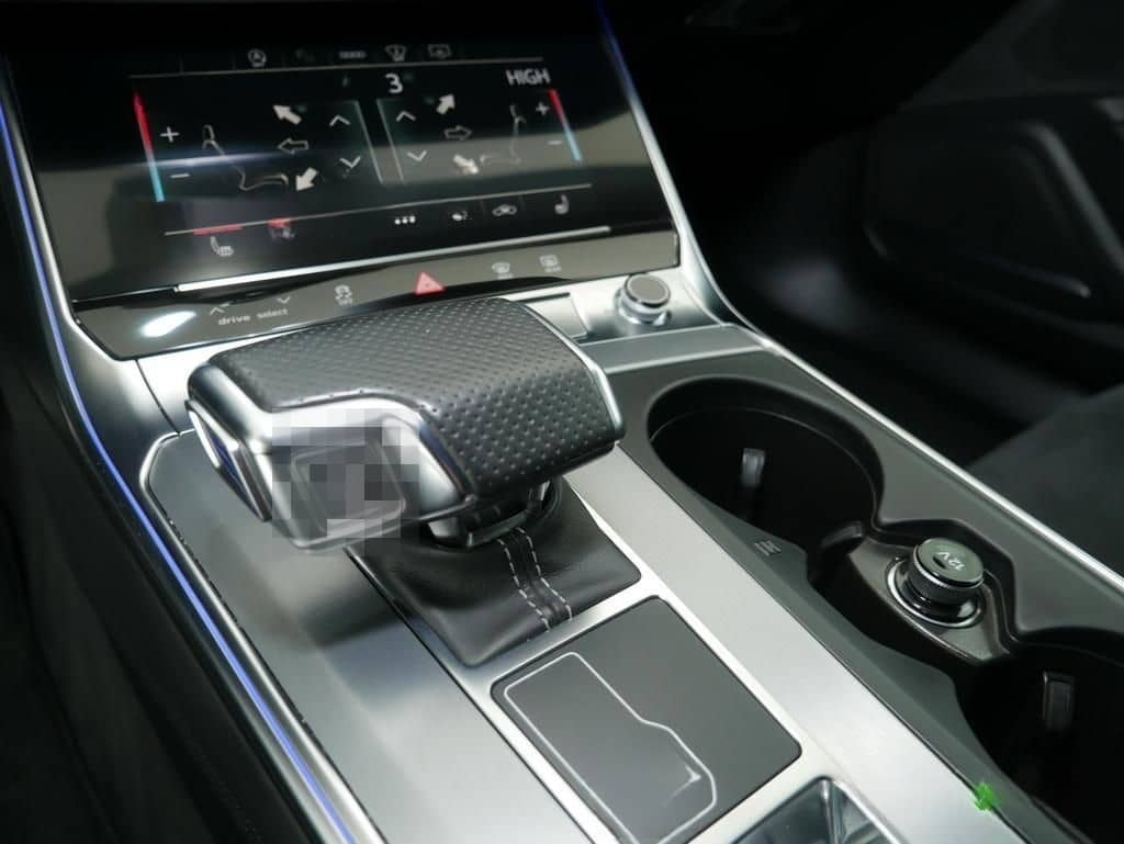 Audi RS6 Avant RS-Dynamikpaket,AHK,HUD,HDMatrix,B&O foto 9