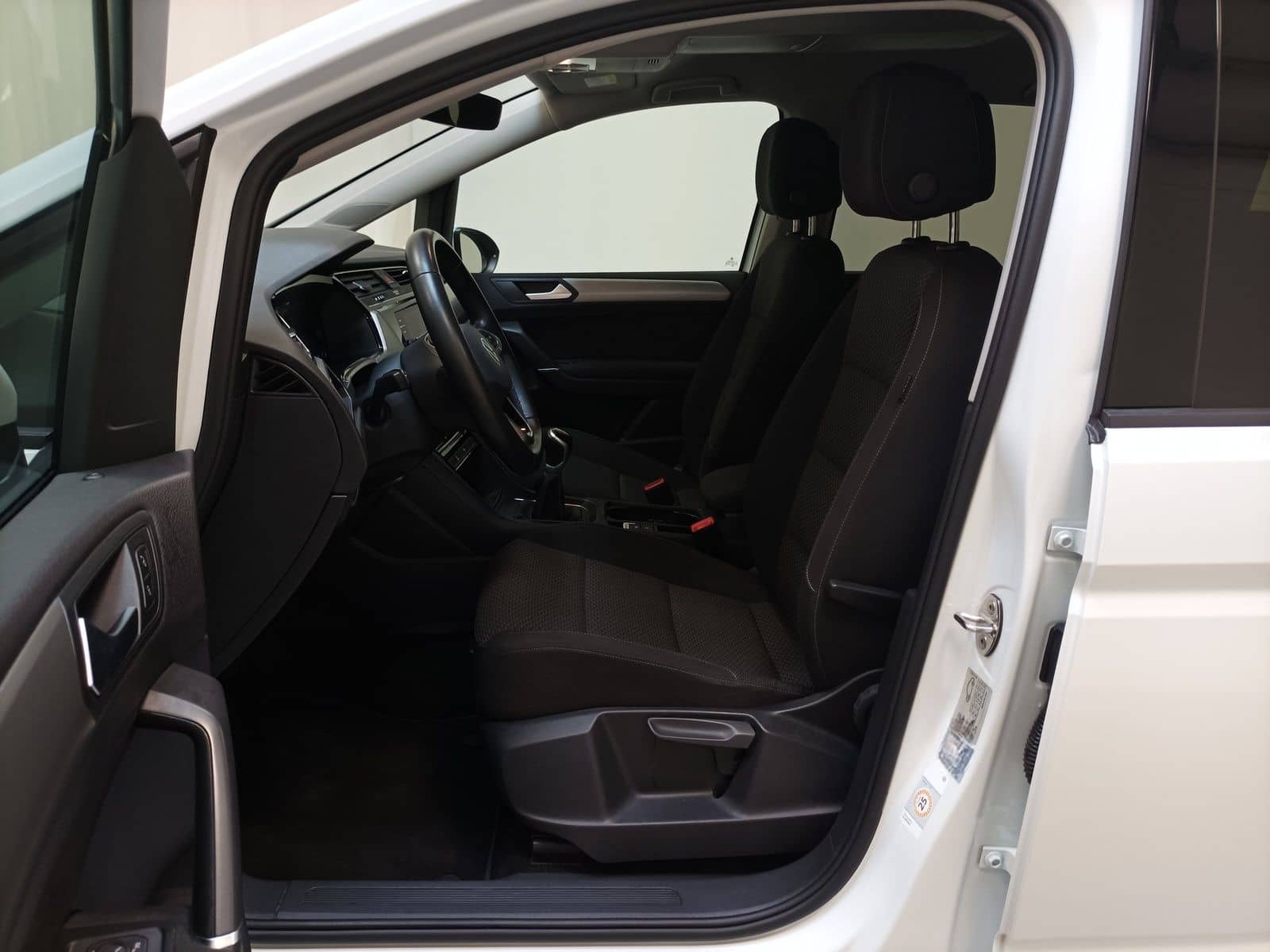 Volkswagen Touran 1.5 TSI CL|Navi|PDC|ACC|Spurhalte foto 8