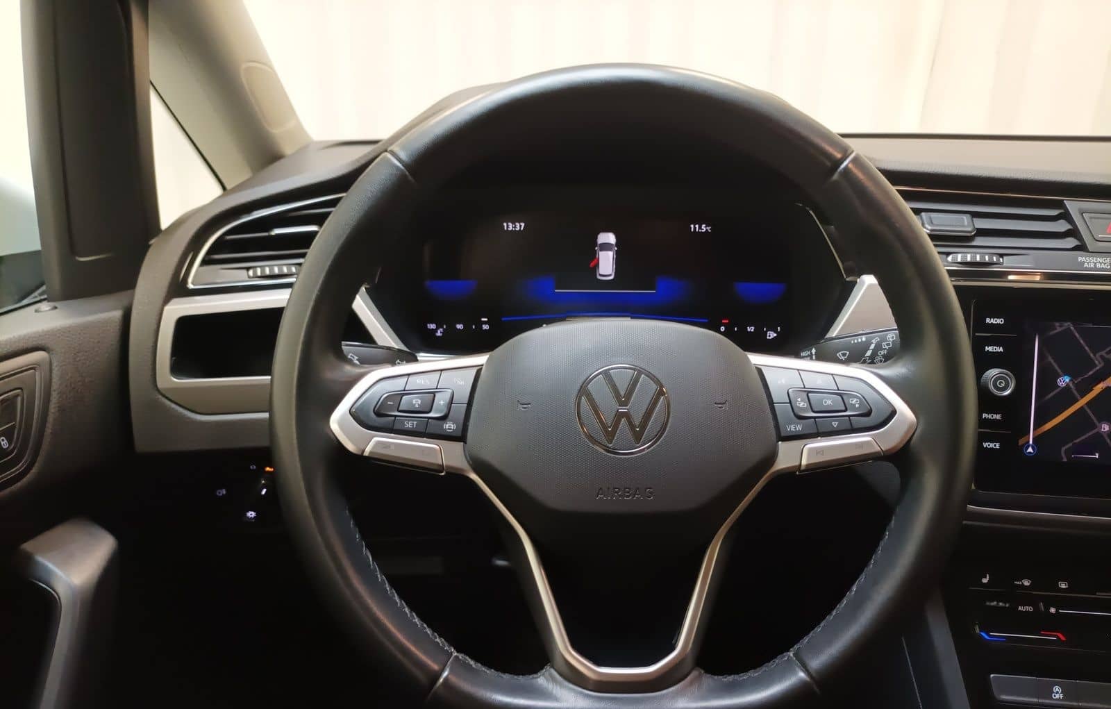 Volkswagen Touran 1.5 TSI CL|Navi|PDC|ACC|Spurhalte foto 10