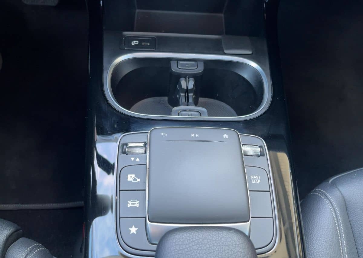 Mercedes-Benz A 250 e LED+SPIEGEL+SPUR+CARPLAY+KAMERA+TOTWINK. foto 13