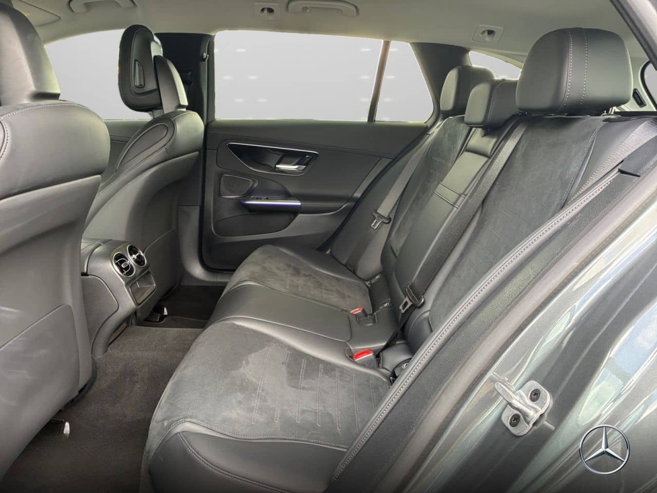 Mercedes-Benz C 200 T AMG Premium DISTR+/DIGILIGHT/360° foto 12