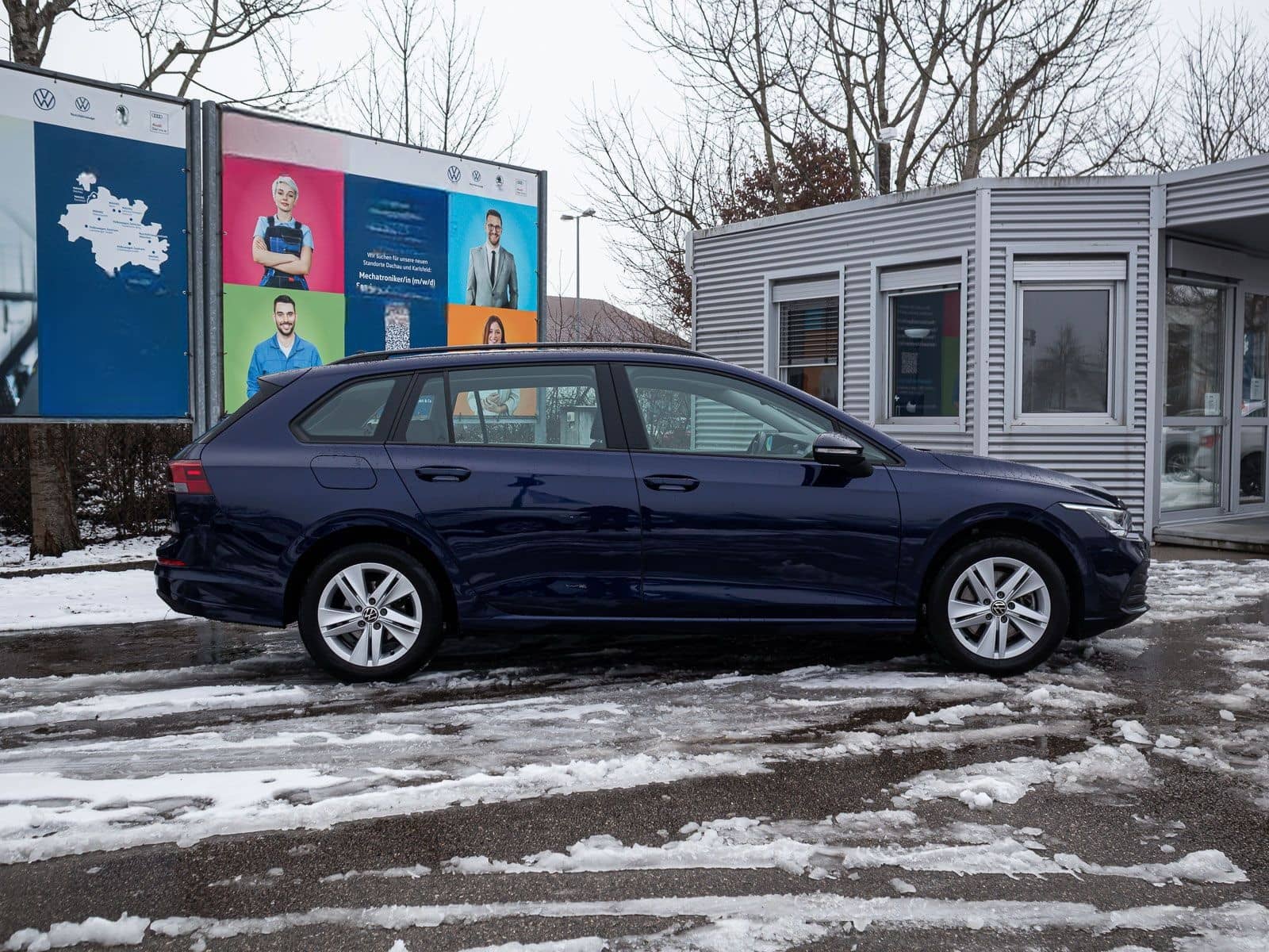 Volkswagen Golf VIII Variant Life 2.0 TDI AHK LED Navi Park foto 5