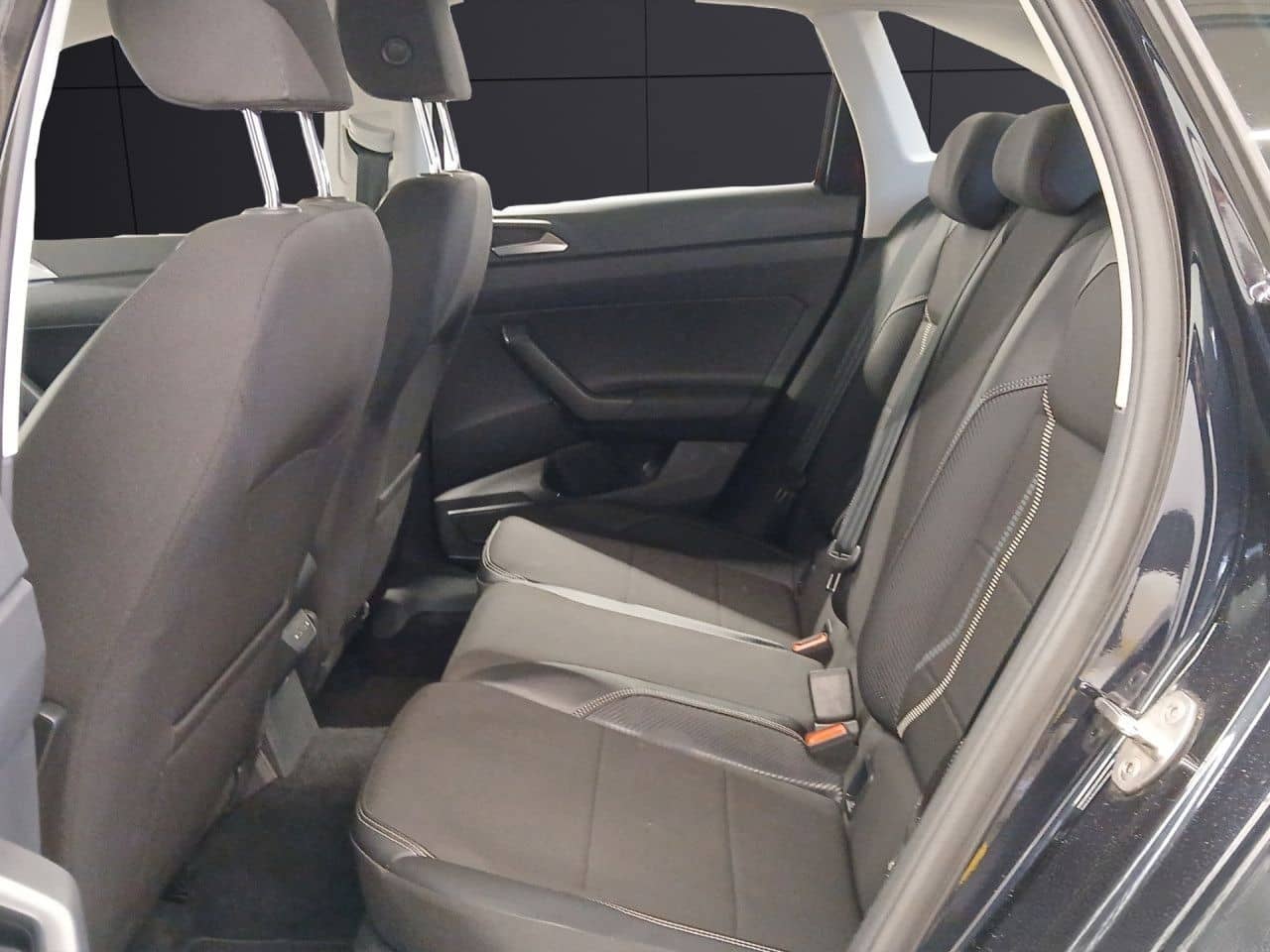 Volkswagen Taigo Style 1.0TSI DSG IQ.Light NAV SHZ RearView foto 13