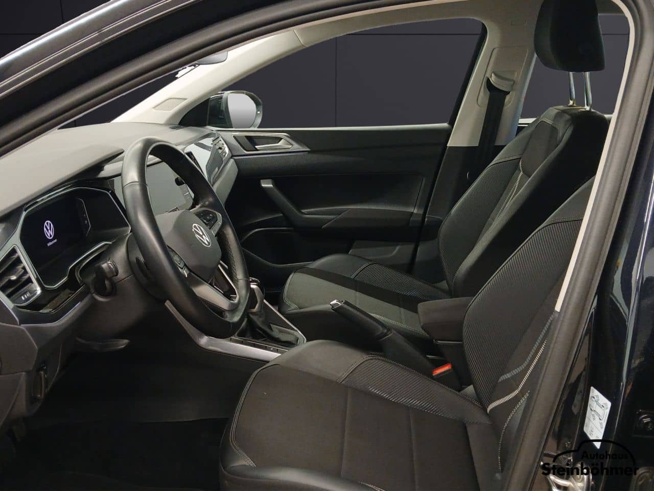 Volkswagen Taigo Style 1.0TSI DSG IQ.Light NAV SHZ RearView foto 14