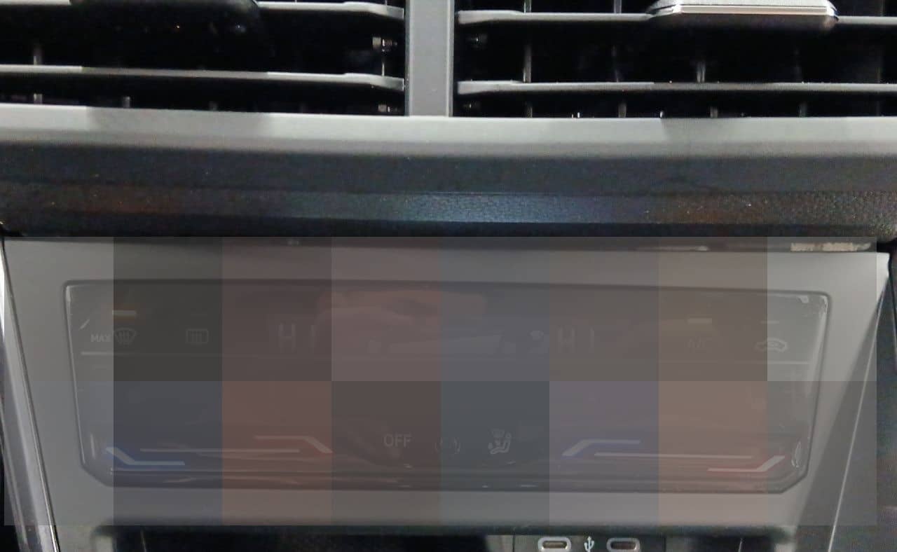 Volkswagen Taigo Style 1.0TSI DSG IQ.Light NAV SHZ RearView foto 24