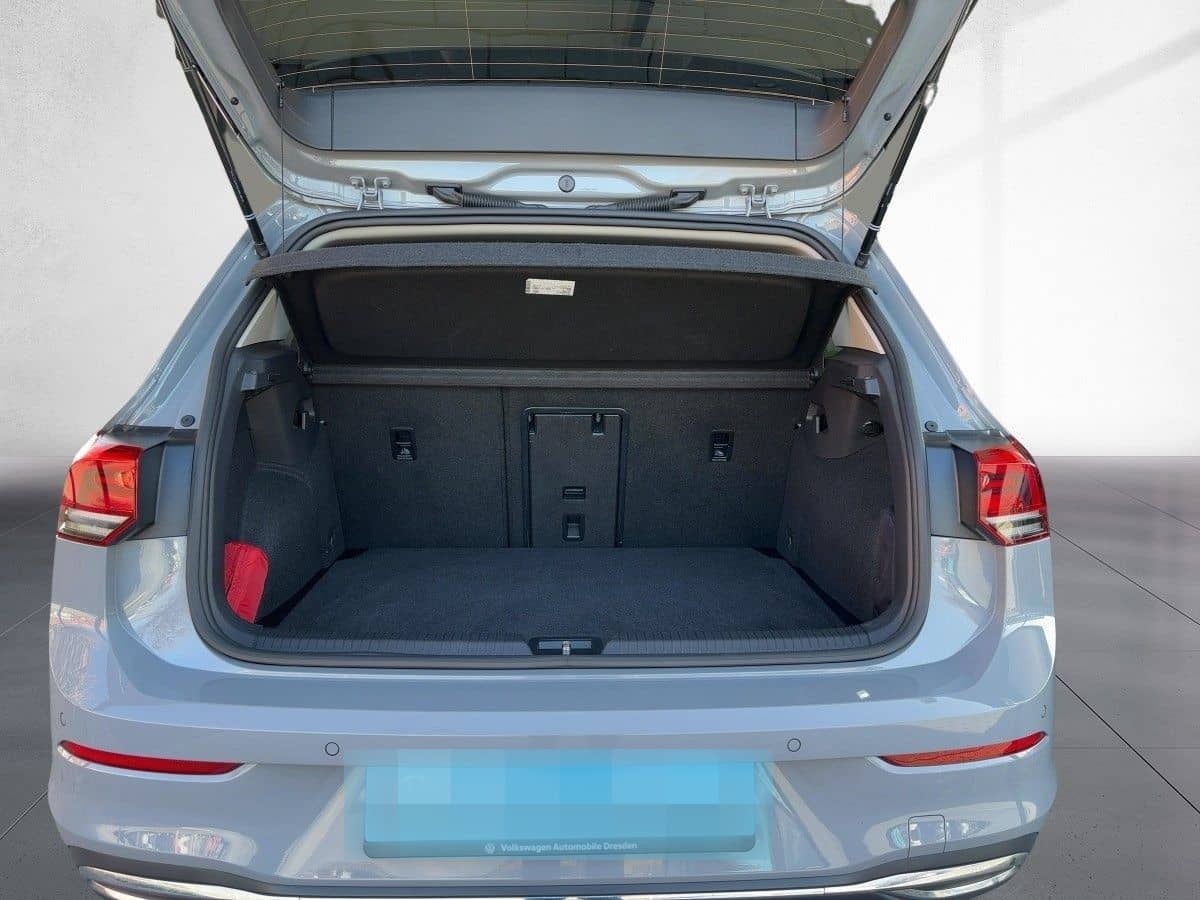 Volkswagen Golf VIII Active 1.5 TSI LED HUD KAM STANDHZG foto 11