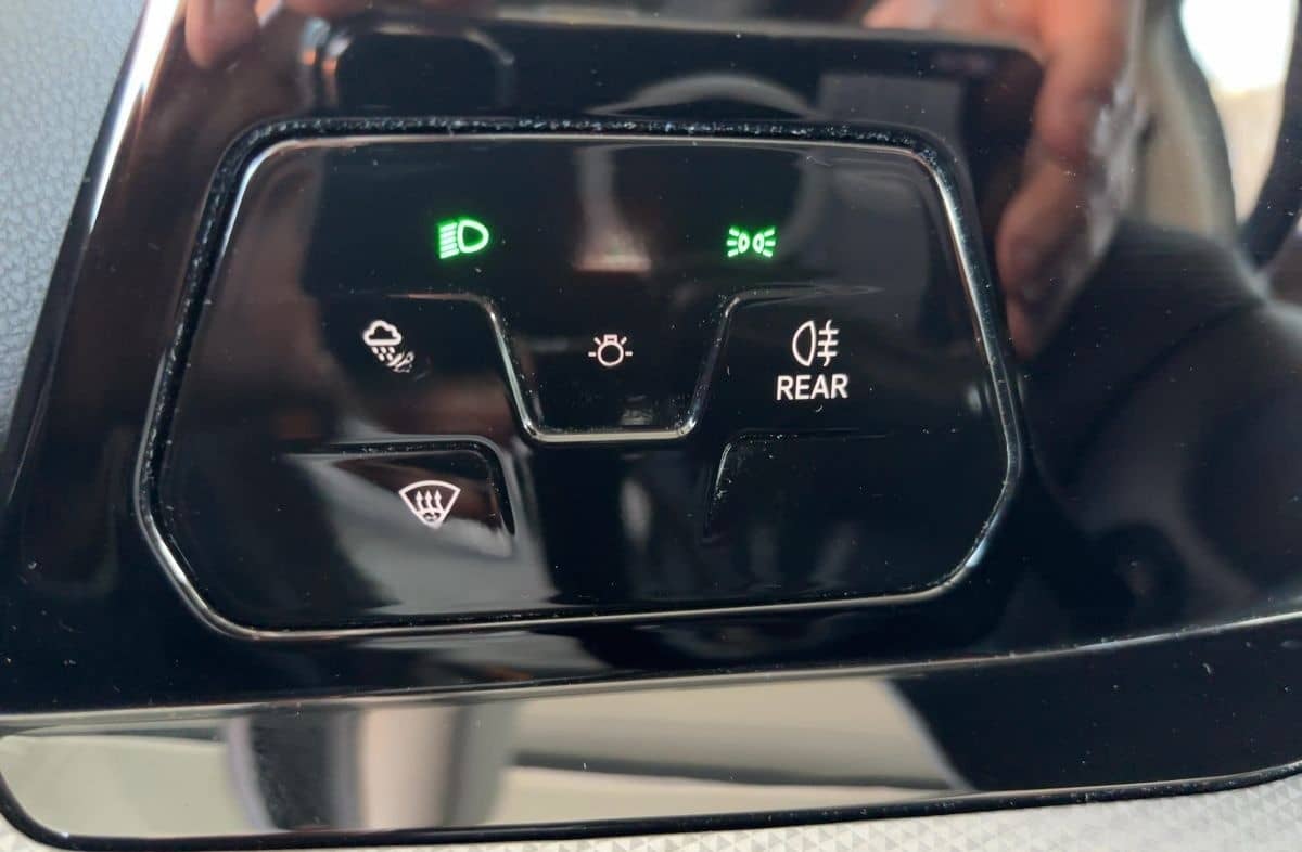 Volkswagen Golf VIII Active 1.5 TSI LED HUD KAM STANDHZG foto 14