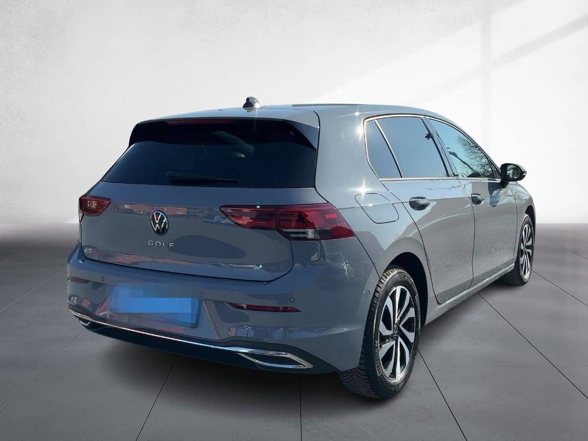 Volkswagen Golf VIII Active 1.5 TSI LED HUD KAM STANDHZG foto 4