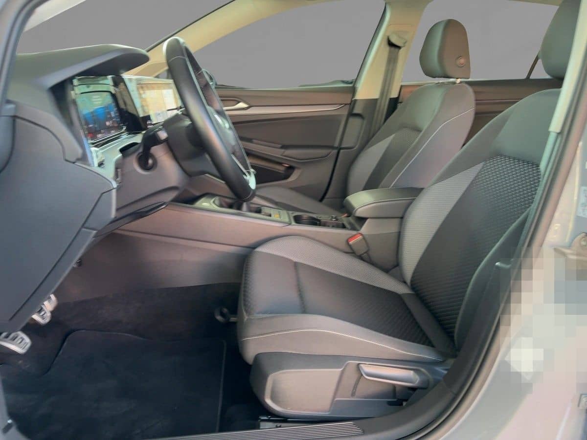 Volkswagen Golf VIII Active 1.5 TSI LED HUD KAM STANDHZG foto 7