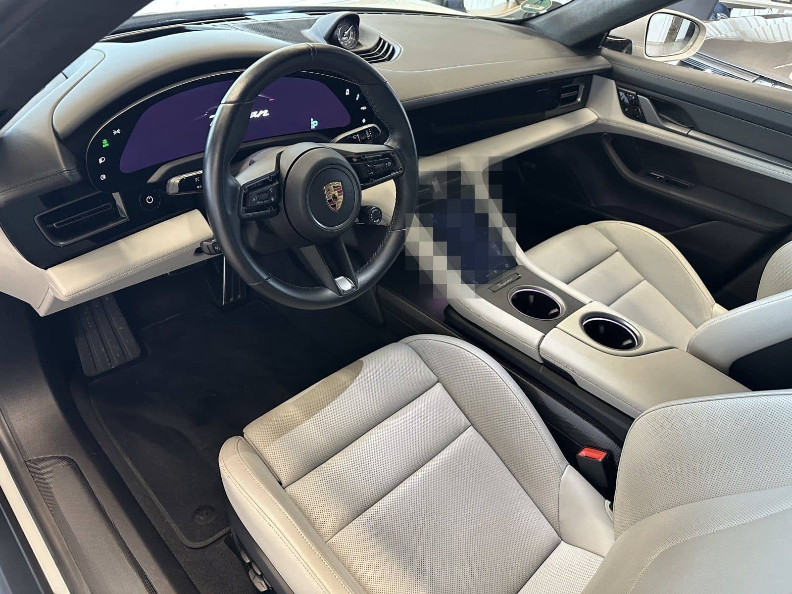 Porsche Taycan Turbo S/KREIDE/CARBON/CERAMIC/ foto 18