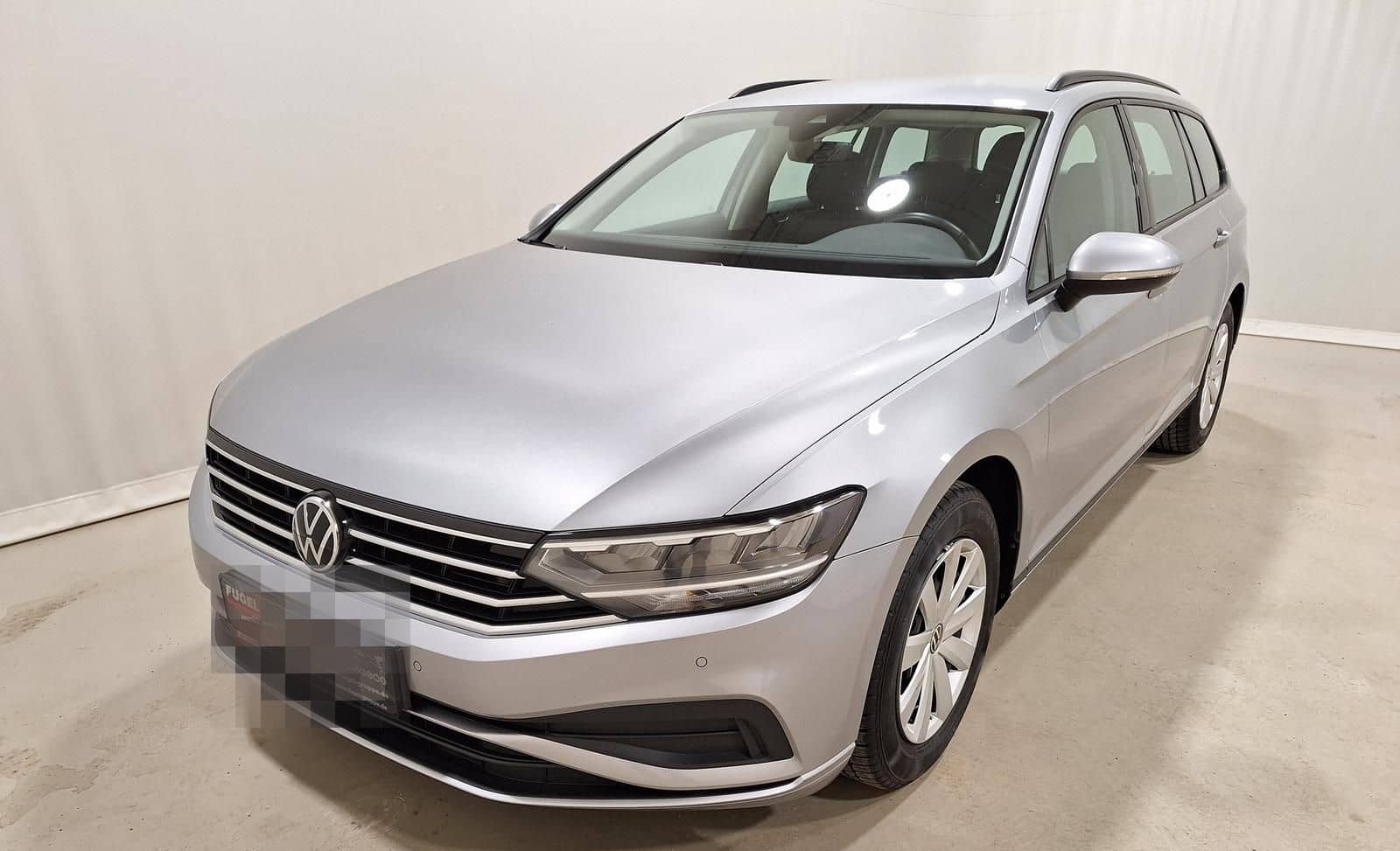 Volkswagen Passat Variant 1.5 TSI Conceptline LED|Navi|RFK foto 2