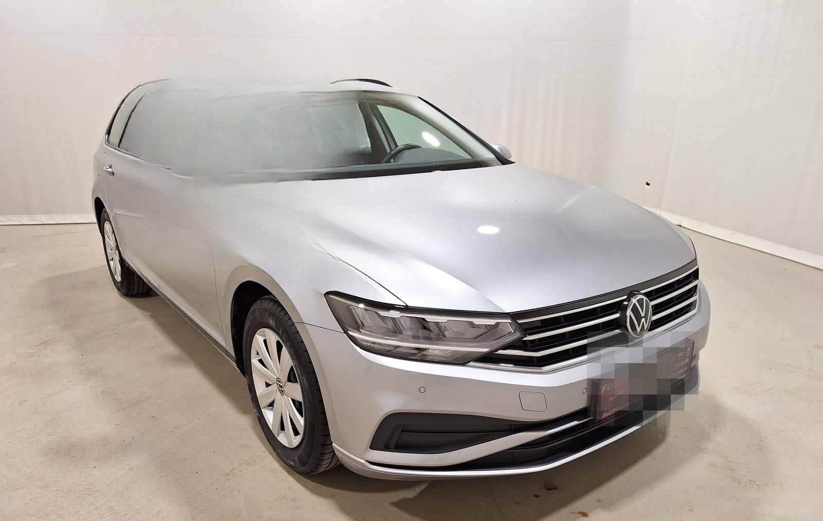 Volkswagen Passat Variant 1.5 TSI Conceptline LED|Navi|RFK foto 8