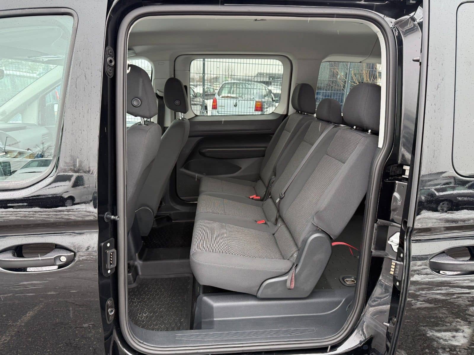 Volkswagen Caddy Maxi 2,0 TDI*KAMERA*DAB*AHK*WINTERPAKET* foto 21