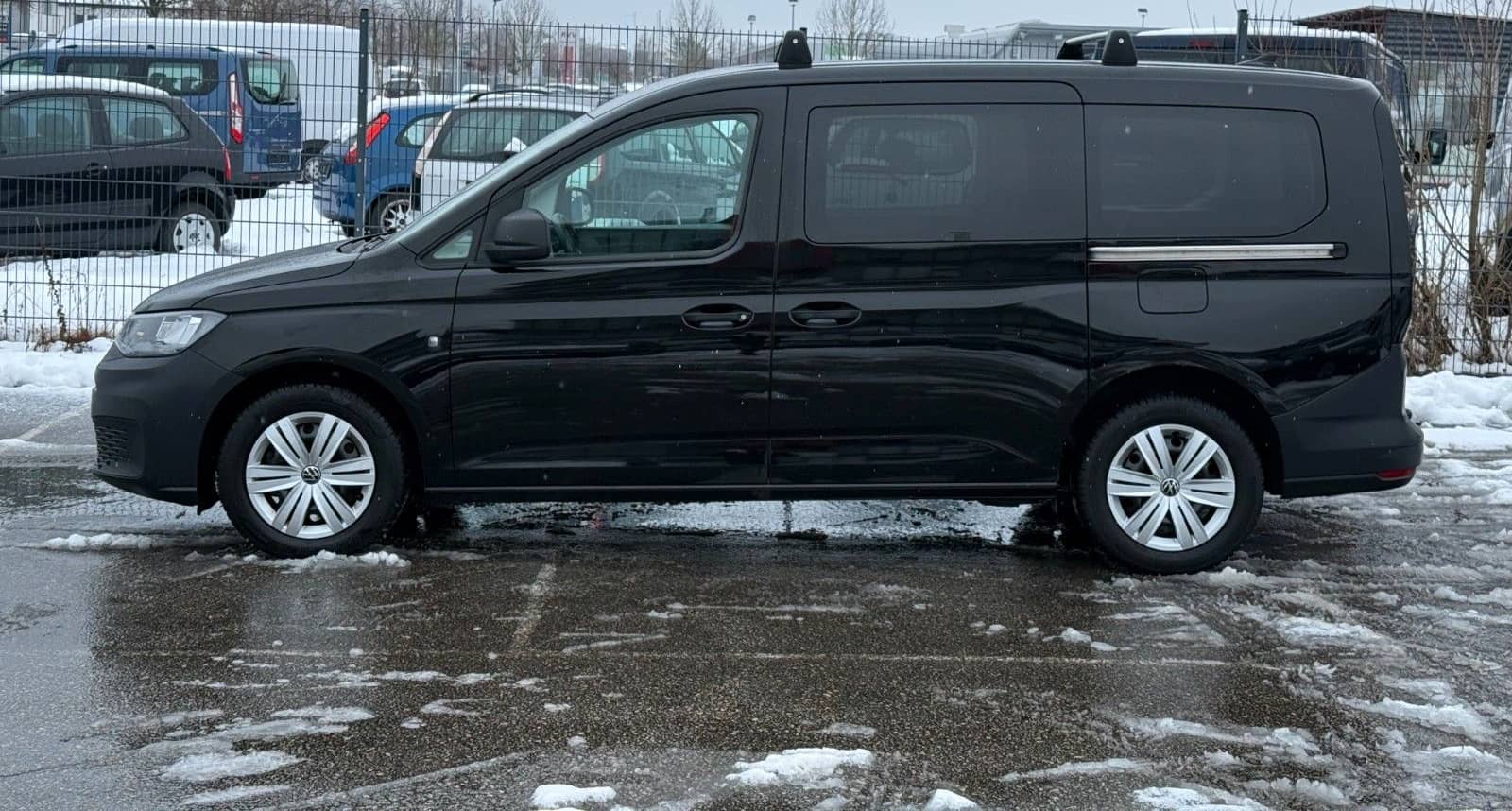 Volkswagen Caddy Maxi 2,0 TDI*KAMERA*DAB*AHK*WINTERPAKET* foto 8