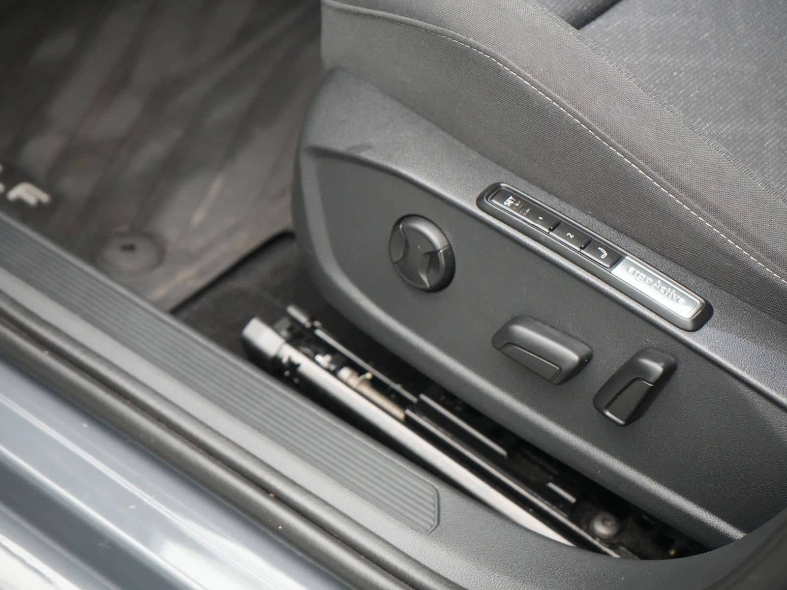 Volkswagen Golf VIII Variant Life DSG NAVI VIRT ACC MEMORY foto 12