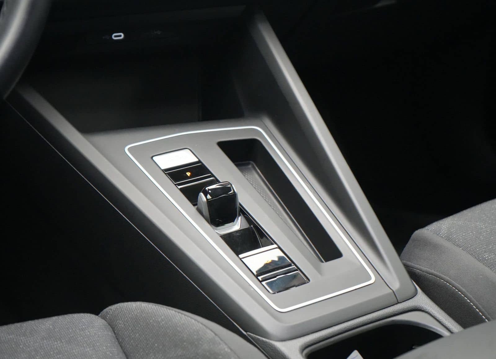 Volkswagen Golf VIII Variant Life DSG SHZ CARPLAY LED PDC foto 11