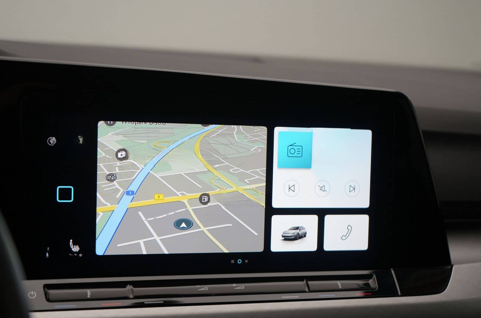 Volkswagen Golf VIII Variant Life DSG SHZ CARPLAY LED PDC foto 9