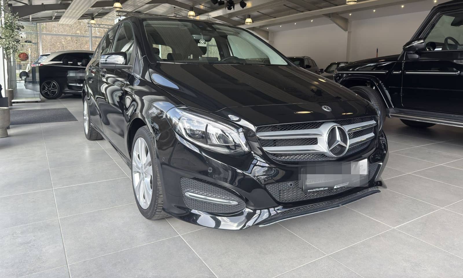 Mercedes-Benz B 200 Urban Style Edition LED*RFK*NAVI*SHZ foto 2