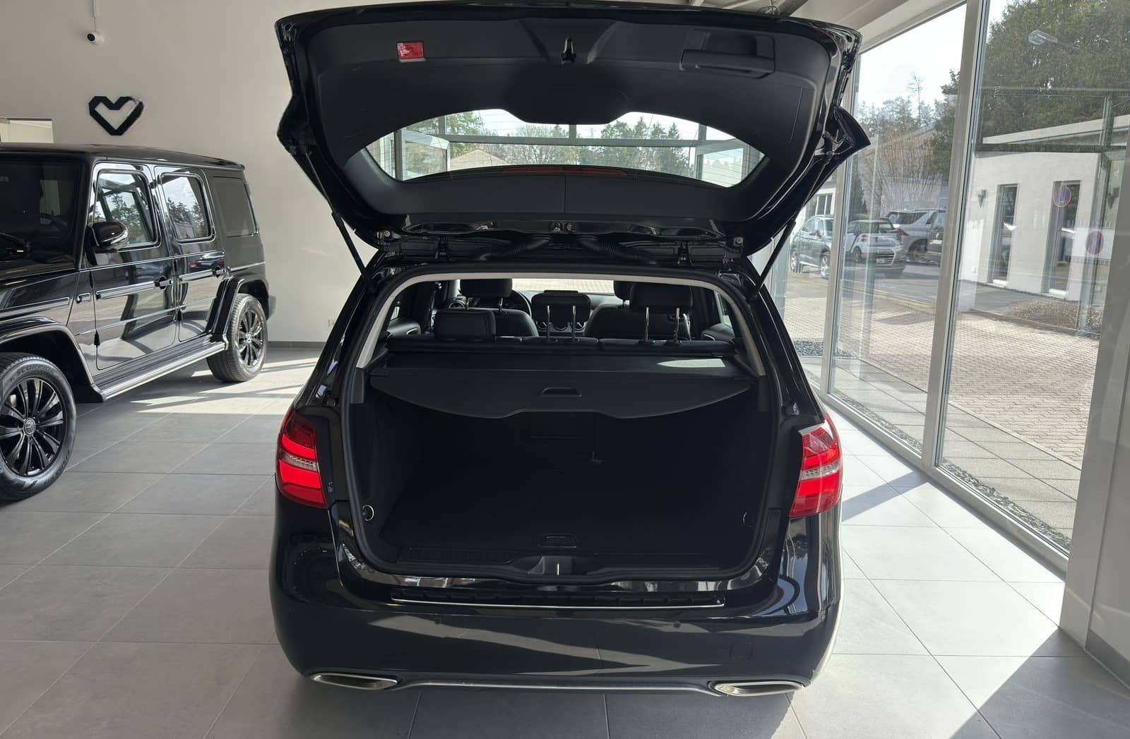 Mercedes-Benz B 200 Urban Style Edition LED*RFK*NAVI*SHZ foto 7