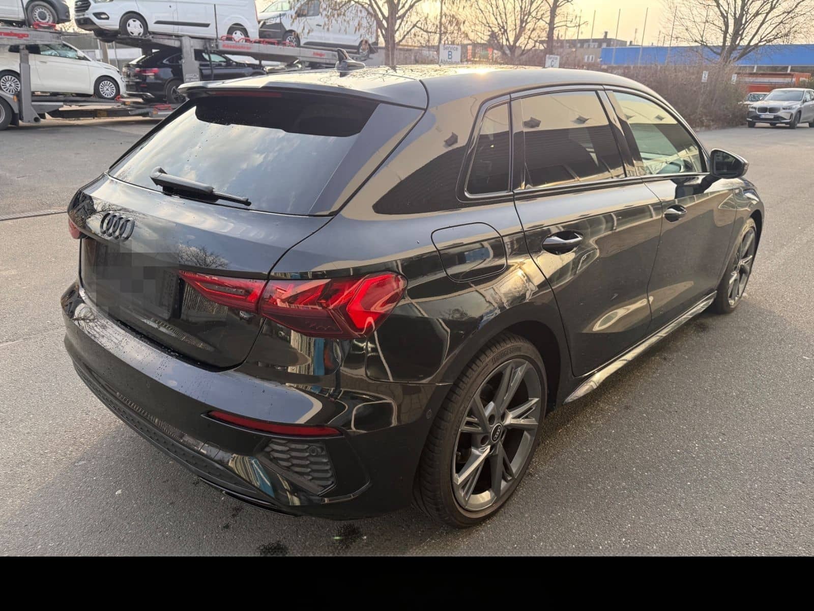 Audi A3 Sportback 35 TDI S line Black Edition Virtual foto 4