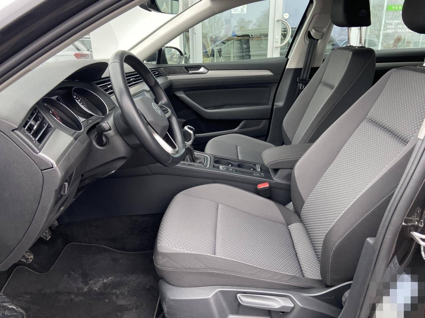 Volkswagen Passat Variant 1.5 TSI APP-CONNECT+KAMERA+LED+NA foto 10